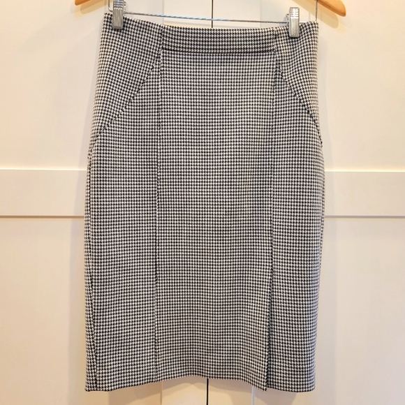 Banana Republic Houndstooth Pencil Skirt Size 0 - Picture 1 of 8